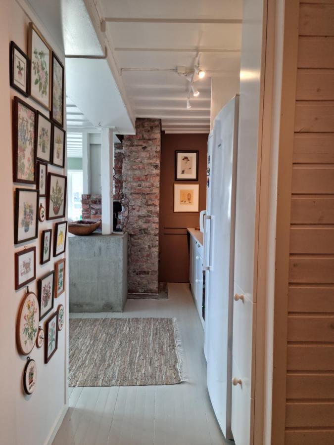 Koselig Leilighet Midt I Sentrum Apartment Skjervoy Bagian luar foto